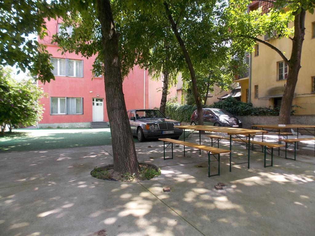 Guest House Miss Depolo Belgrado Exterior foto