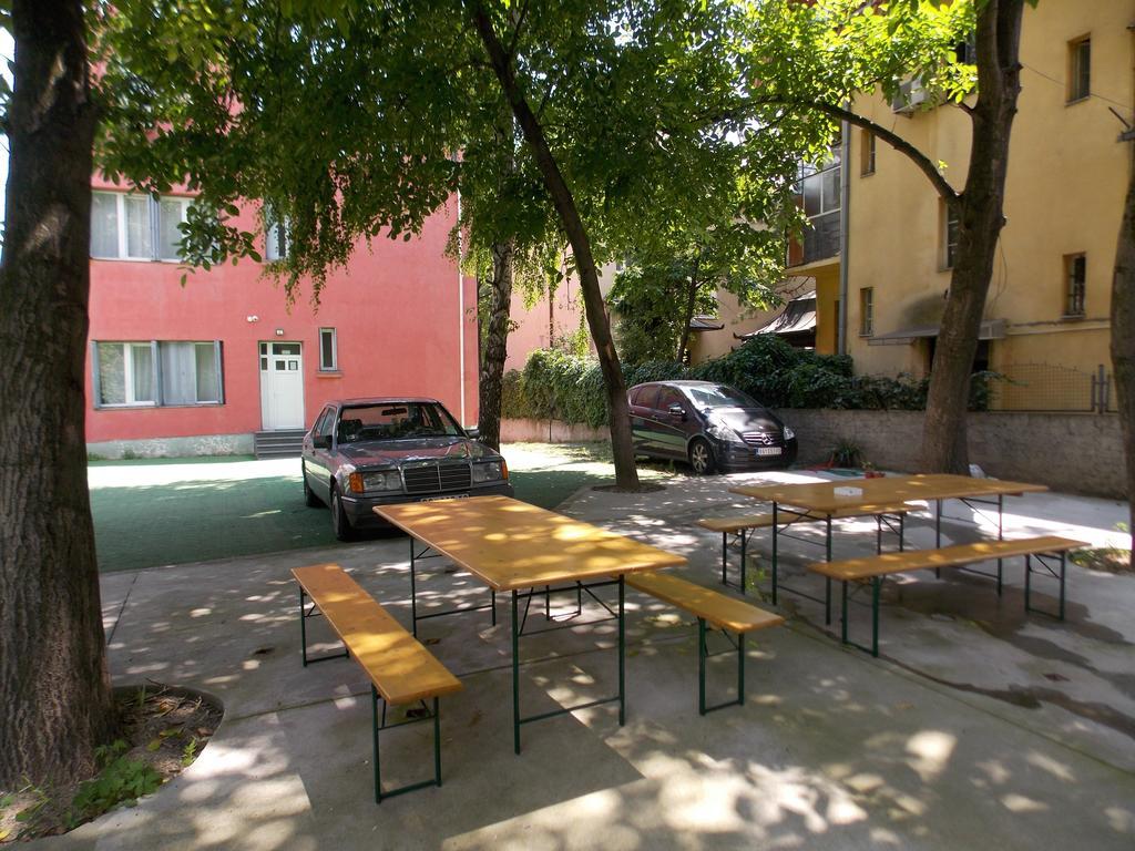 Guest House Miss Depolo Belgrado Exterior foto